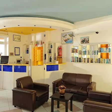 Hotel apartamentowy Filia 3*